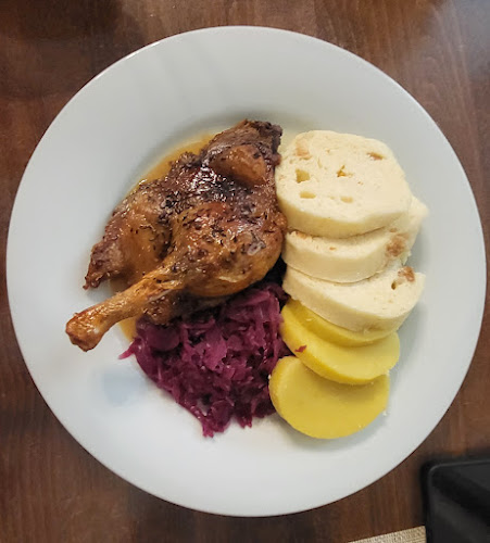 Opinii despre Restaurace V Cípu Michalská în Staré Město - Gastronomie a pohostinství