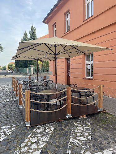 CAFE AZERET - Terezín