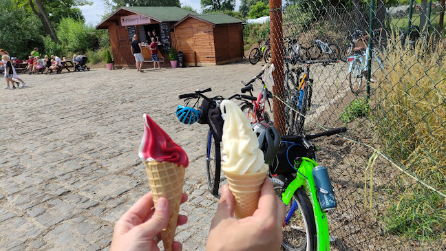 Comentarii opinii despre Zmrzlinový domek - točená zmrzlina, ledová tříšť