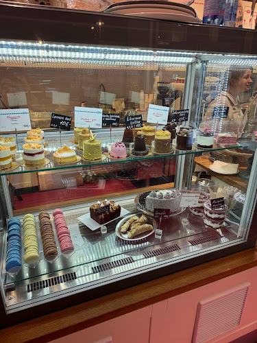 Palác Karlín Thámova 289/13 vstup z, Křižíkova 186 00, 186 00 Praha 8