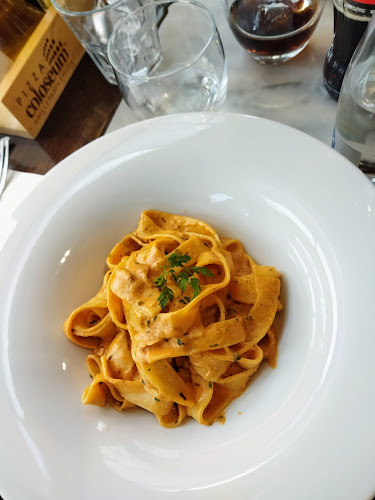 Pizza Coloseum - Zlatý Anděl - Gastronomie a pohostinství