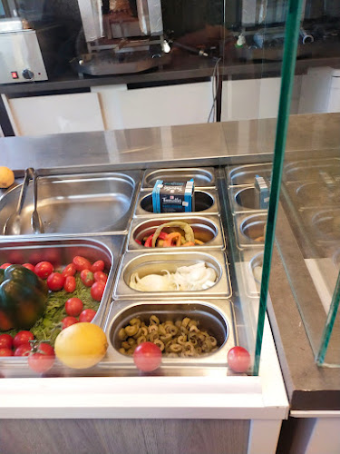 Pizza Fabrika - Gastronomie a pohostinství