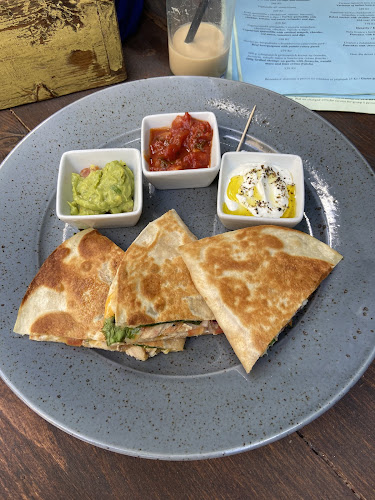 Comentarii opinii despre Cathedral Café