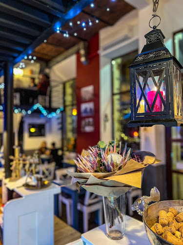 MASA BUKA Nikosova řecká taverna