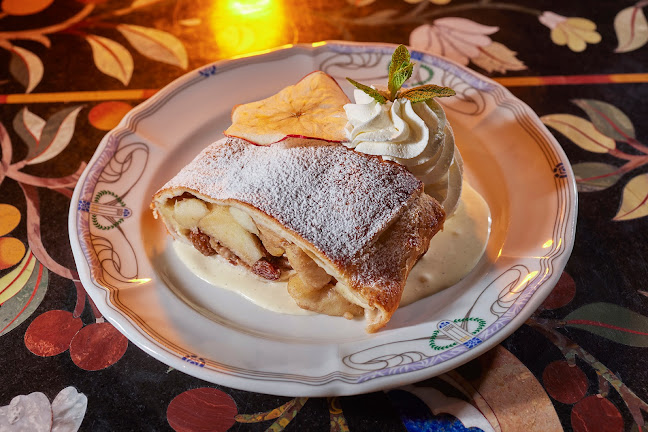 U Obecního domu 1080/1, 110 00 Staré Město