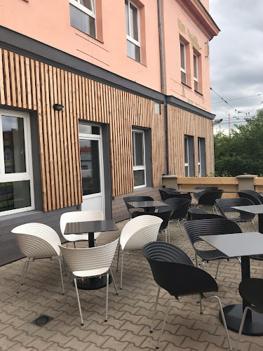 Motorest Lednice - Gastronomie a pohostinství