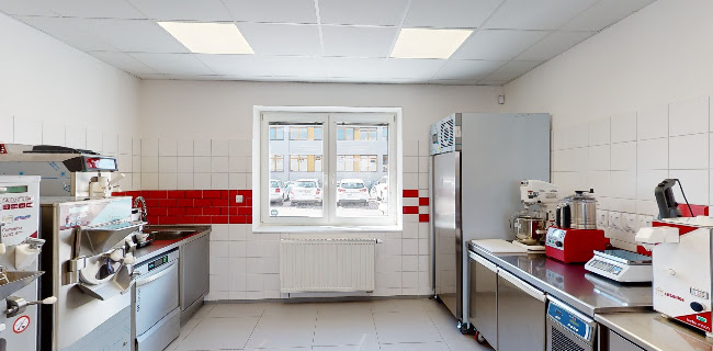 Olomoucká 888/164, 627 00 Brno-Černovice