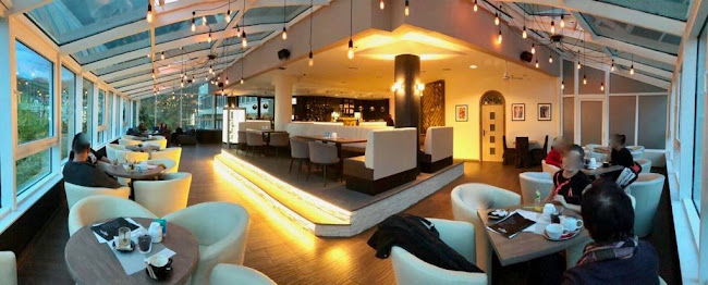 Opinii despre Caffe Perla în Karlovy Vary - Gastronomie a pohostinství