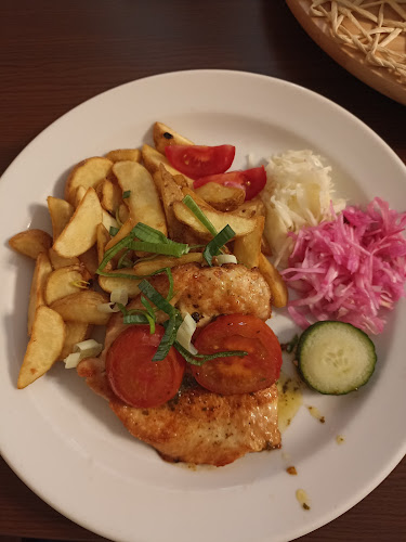 Opinii despre Restaurace U Trojice în Červená Voda - Gastronomie a pohostinství