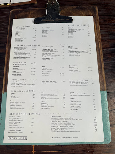 Opinii despre VNITROBLOCK în Praha - Gastronomie a pohostinství