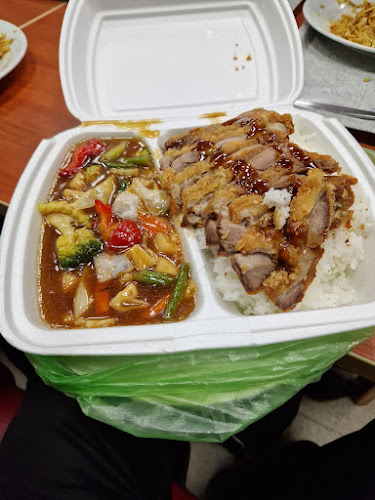 Opinii despre Bamboo wok în Chotíkov - Gastronomie a pohostinství