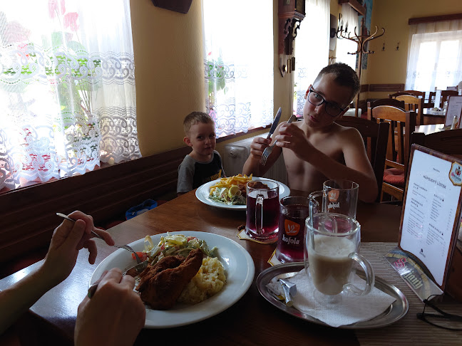 Opinii despre Restaurace Dřevěnka în Lázně Kundratice - Gastronomie a pohostinství