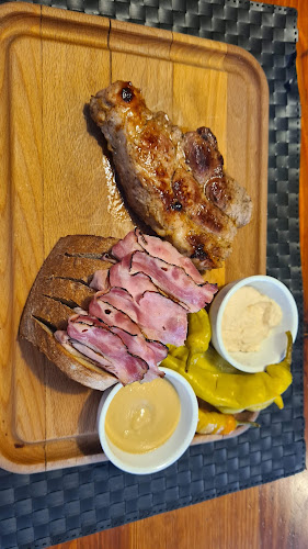 La Piccolina - restaurace a pizzerie - Gastronomie a pohostinství