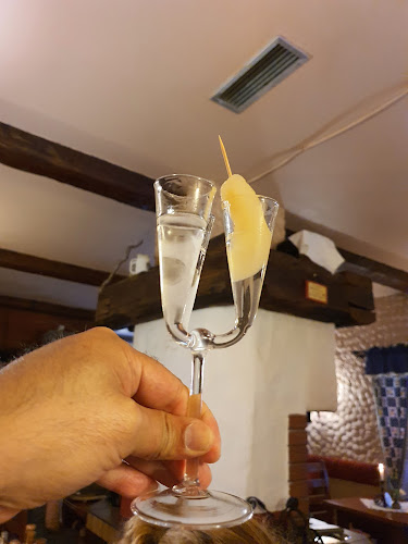 Comentarii opinii despre Grill Restaurant U Horkých Kamenů