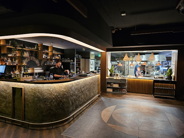 Dian - Gastronomie a pohostinství