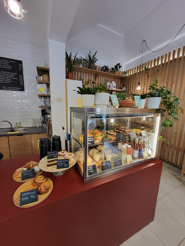 Opinii despre Coffee Room în Vinohrady - Gastronomie a pohostinství
