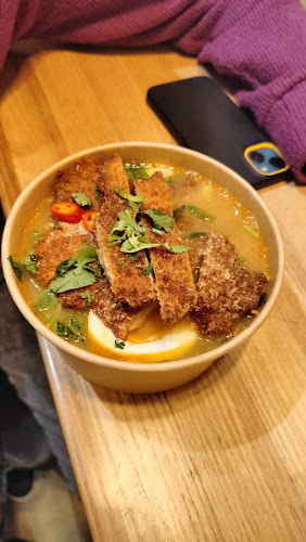 Opinii despre Street Bistro Asia în Vinohrady - Gastronomie a pohostinství