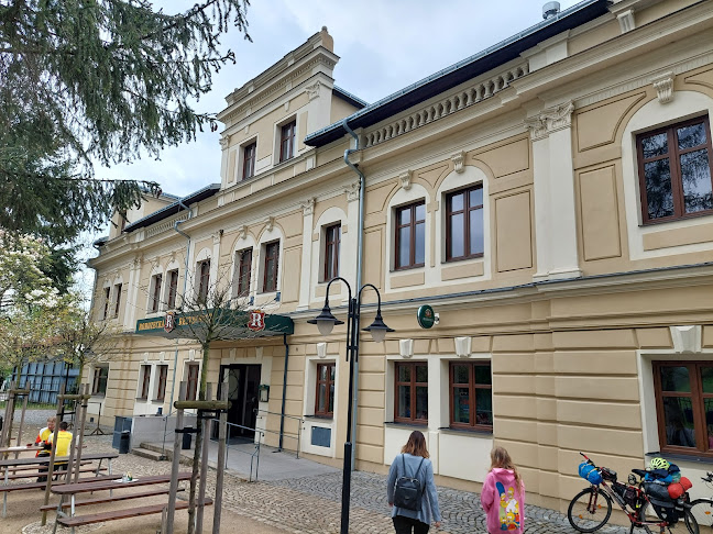 Comentarii opinii despre ROHOZECKÁ RESTAURACE