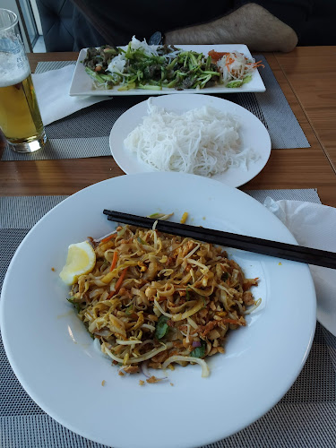 Viet Palace - Gastronomie a pohostinství