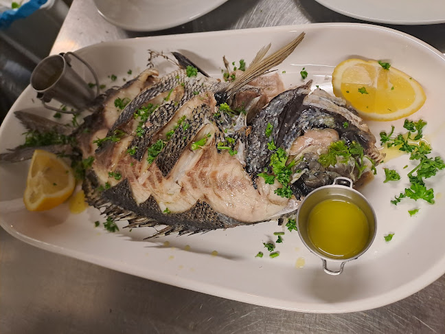 MASA BUKA Nikosova řecká taverna