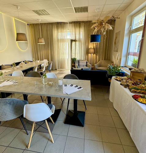 Opinii despre DOMA bistro în Uherské Hradiště - Gastronomie a pohostinství