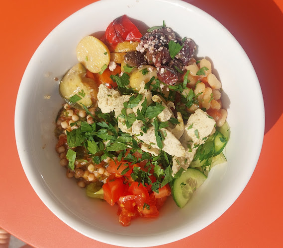 Puzzle Salads - Libeň (DockIn)