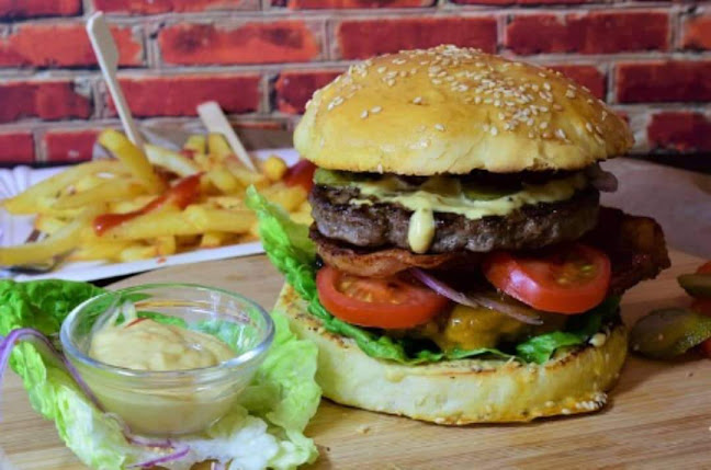 Opinii despre Faraon Kebab Ceska Trebova în Česká Třebová - Gastronomie a pohostinství