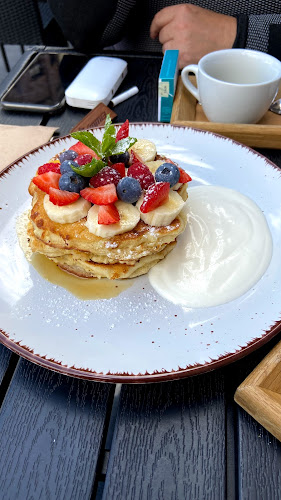 Opinii despre HUGO kavárna în Jablonec nad Nisou - Gastronomie a pohostinství