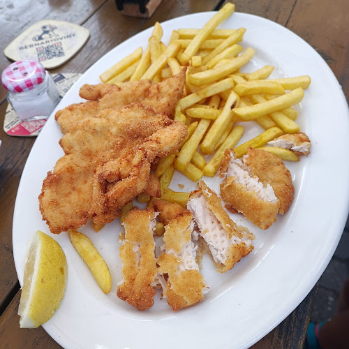 nám. Osvoboditelů 16/26, 153 00 Praha 16