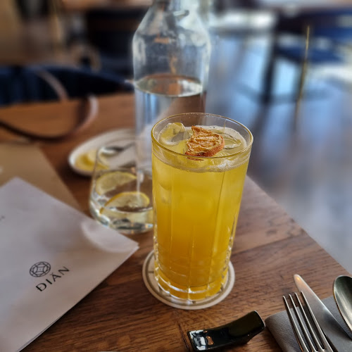 Vyskočilova 4, 140 00 Praha 4