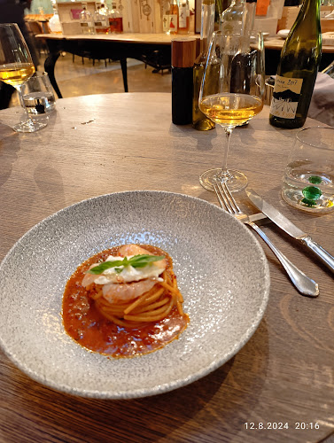 Amano - Gastronomie a pohostinství