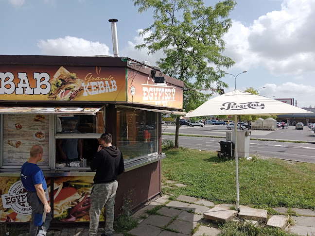 Dr. E. Beneše 1966/67, 792 01 Bruntál 1