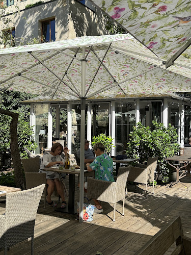 Garden's restaurant - Gastronomie a pohostinství