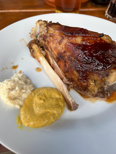 Restaurace u Vondrášků, Amv Bohemia S.r.o. - Gastronomie a pohostinství