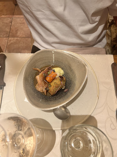 Bílá kráva - steaky a francouzská venkovská kuchyně - Vinohrady