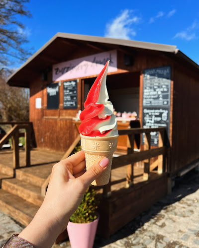 Opinii despre Zmrzlinový domek - točená zmrzlina, ledová tříšť în Nučnice - Gastronomie a pohostinství