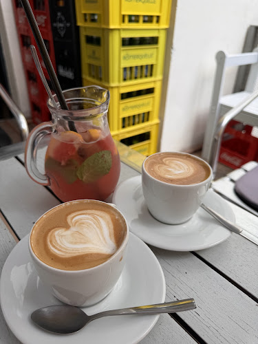 Opinii despre Café Perón în Praha - Gastronomie a pohostinství