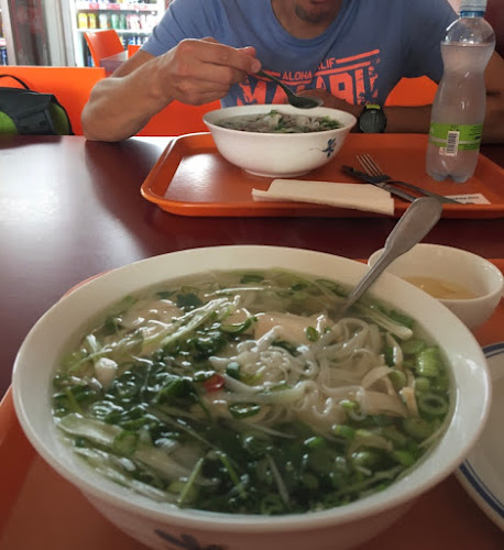 Pho 81 - Gastronomie a pohostinství