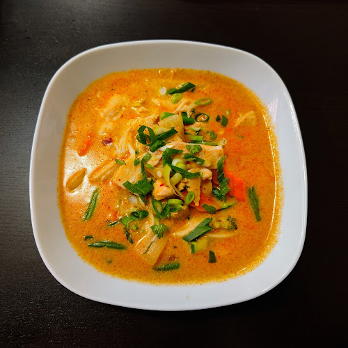 Comentarii opinii despre Bistro Huong Viet