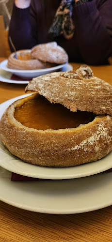 Moravská 2093/2, 360 01 Karlovy Vary 1