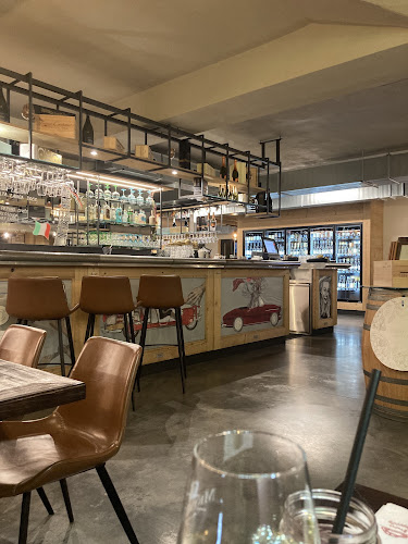 Opinii despre Garage Osteria în Plzeň 2-Slovany - Gastronomie a pohostinství