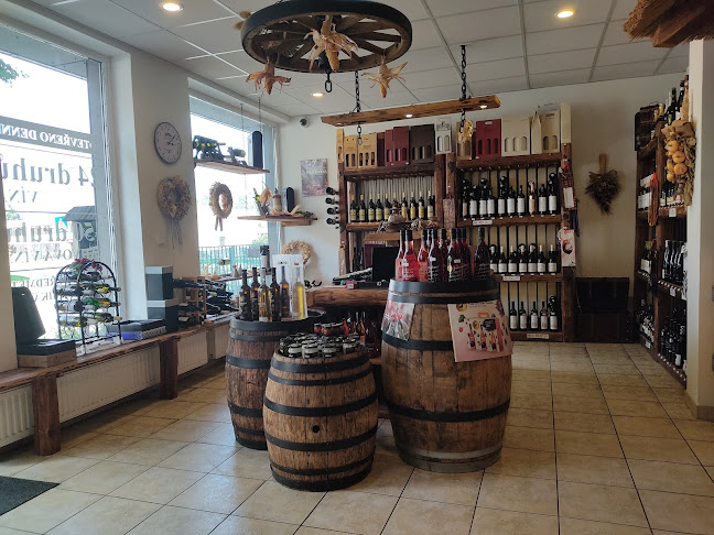 Opinii despre Vinotéka u Romana în Brno - Gastronomie a pohostinství