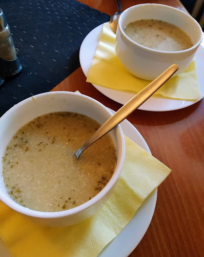 Comentarii opinii despre RESTAURACE U ZLATÉHO LVA