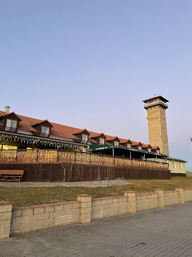 Restaurace a Rozhledna Rumburak Bítov - Gastronomie a pohostinství