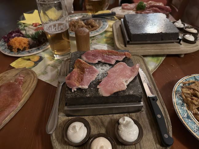 Grill Restaurant U Horkých Kamenů - Gastronomie a pohostinství