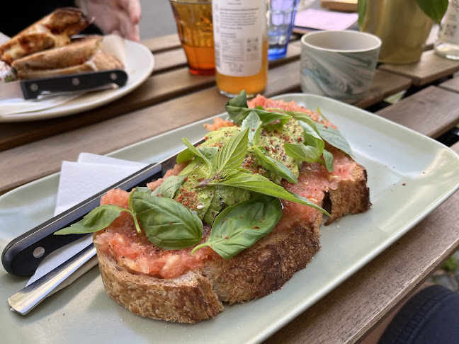 Coffee Room - Gastronomie a pohostinství