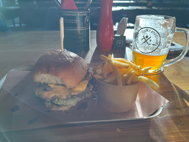 Nár. hrdinů 3, 190 12 Praha-Dolní Počernice