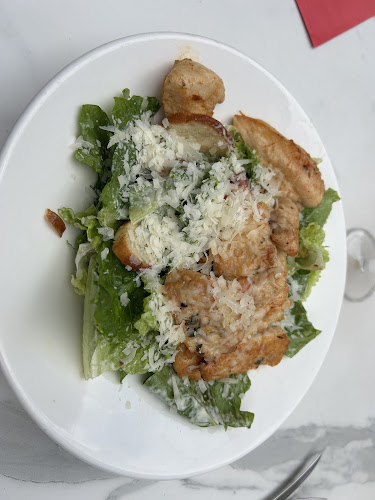 Opinii despre Crystal Gardens Slovanský dům în Staré Město - Gastronomie a pohostinství