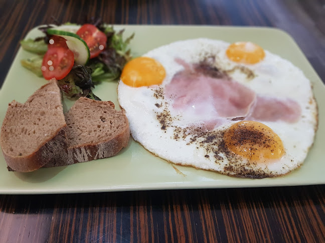 Za Pasáží 1429, 530 02 Pardubice I