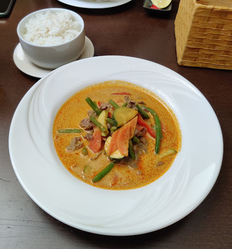 Emi Restaurant - Nové Město